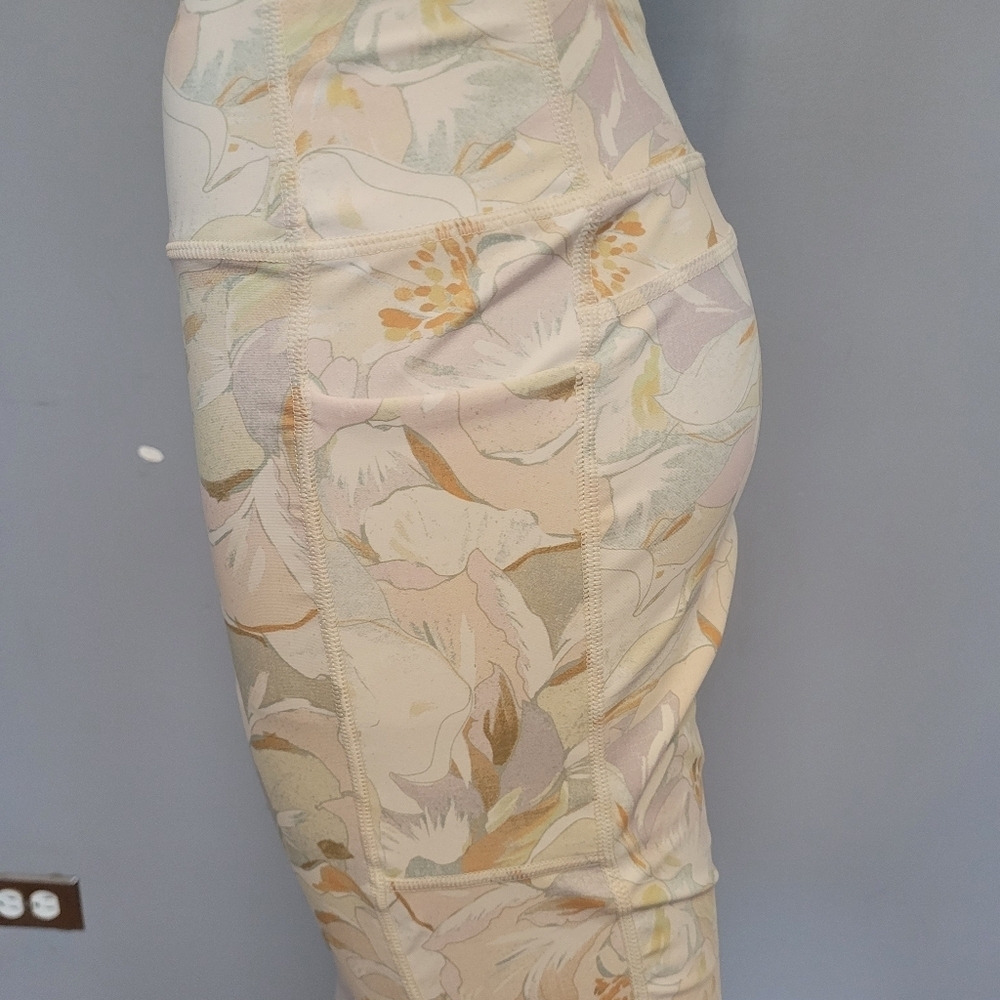 Saltwater Luxe Dynamic Pant, VGUC, Size XL - Picture 7 of 10